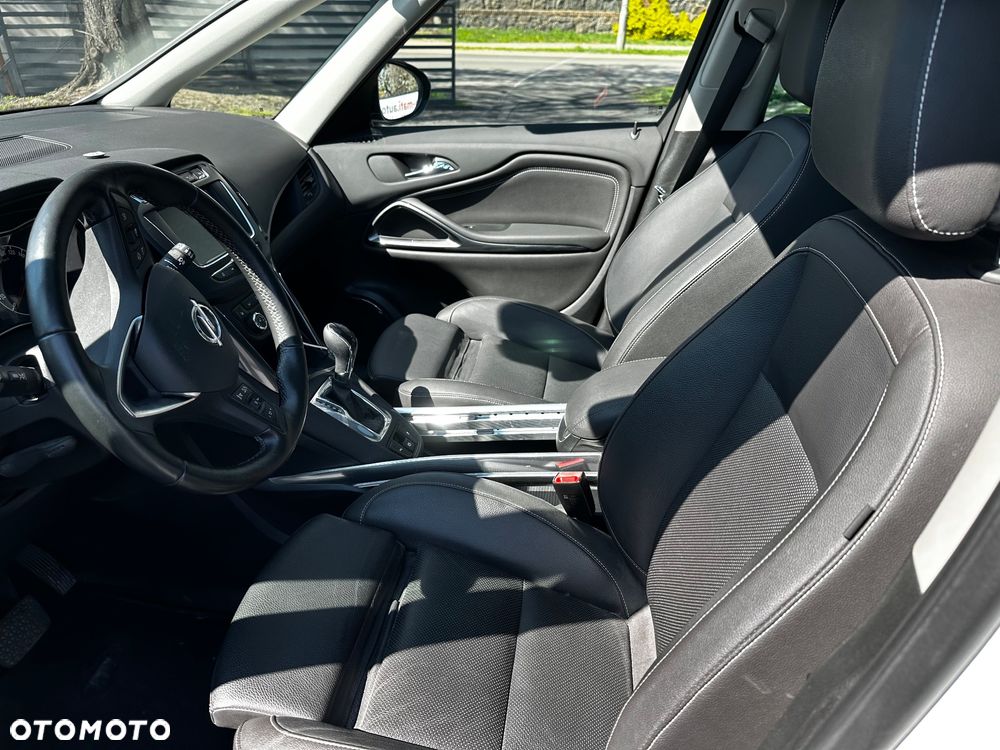 Opel Zafira - 11