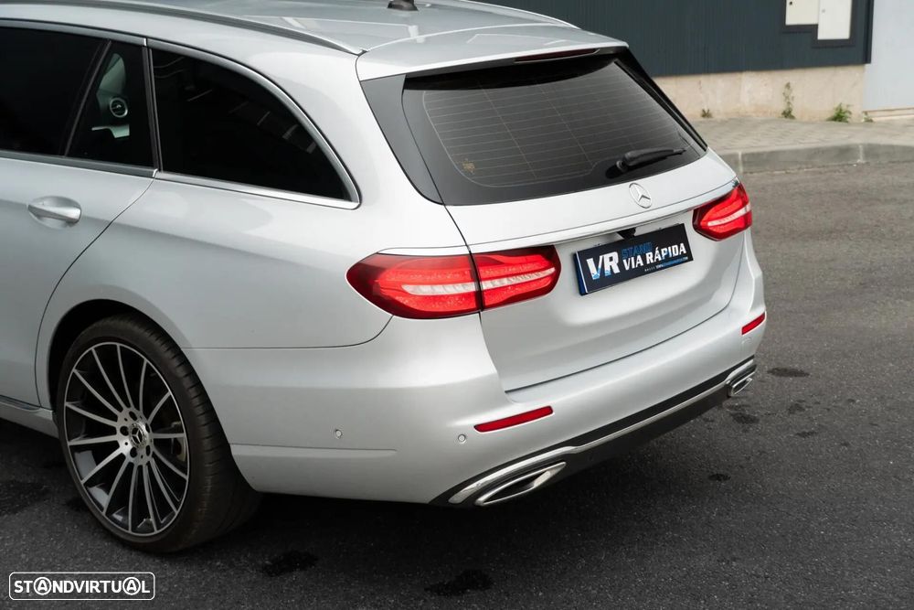 Mercedes-Benz E 220 - 36