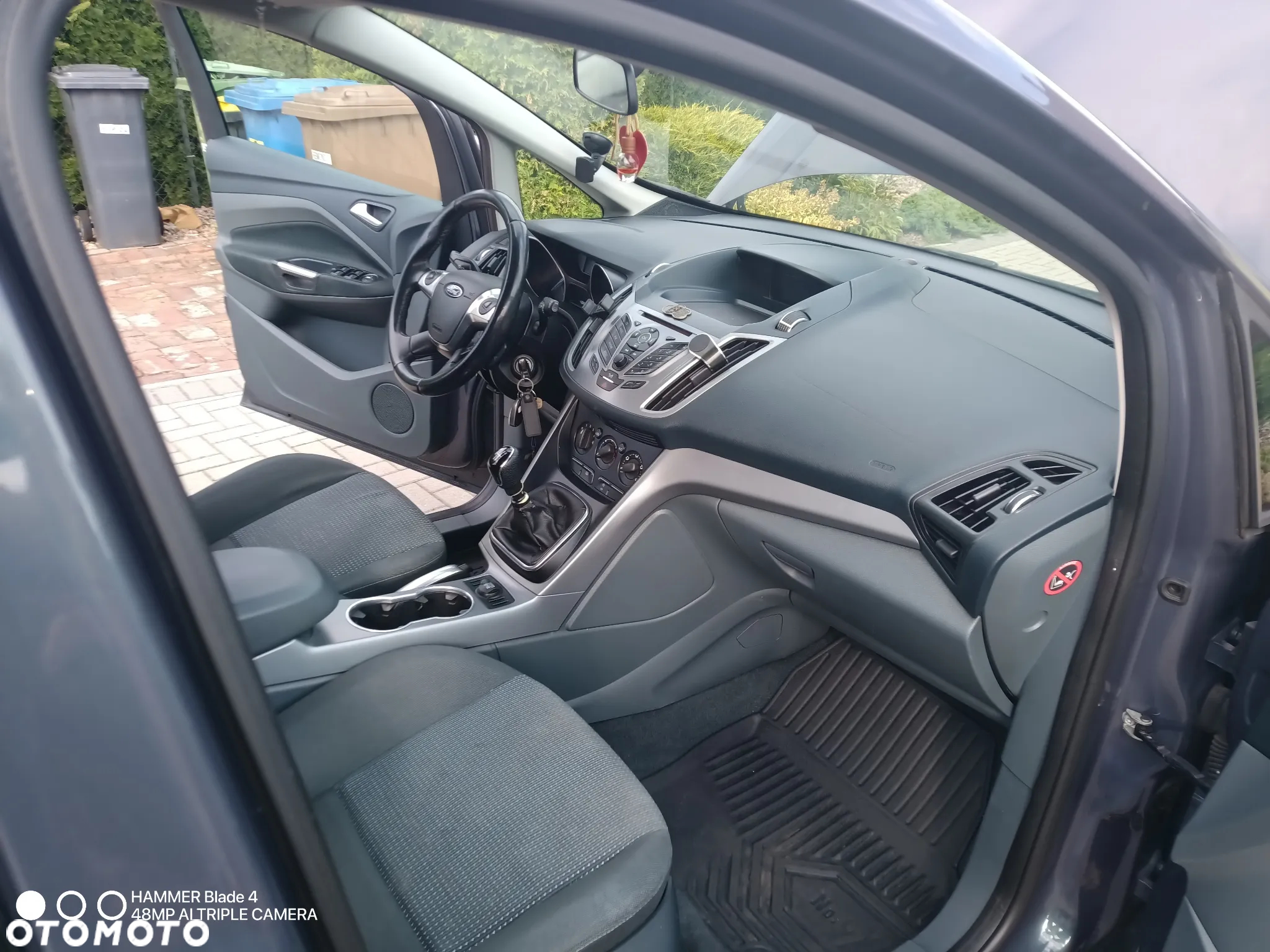 Ford Grand C-MAX - 10