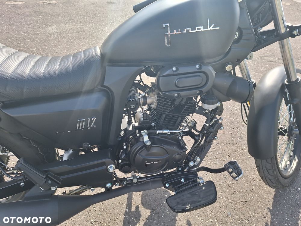 Junak M12 - 7
