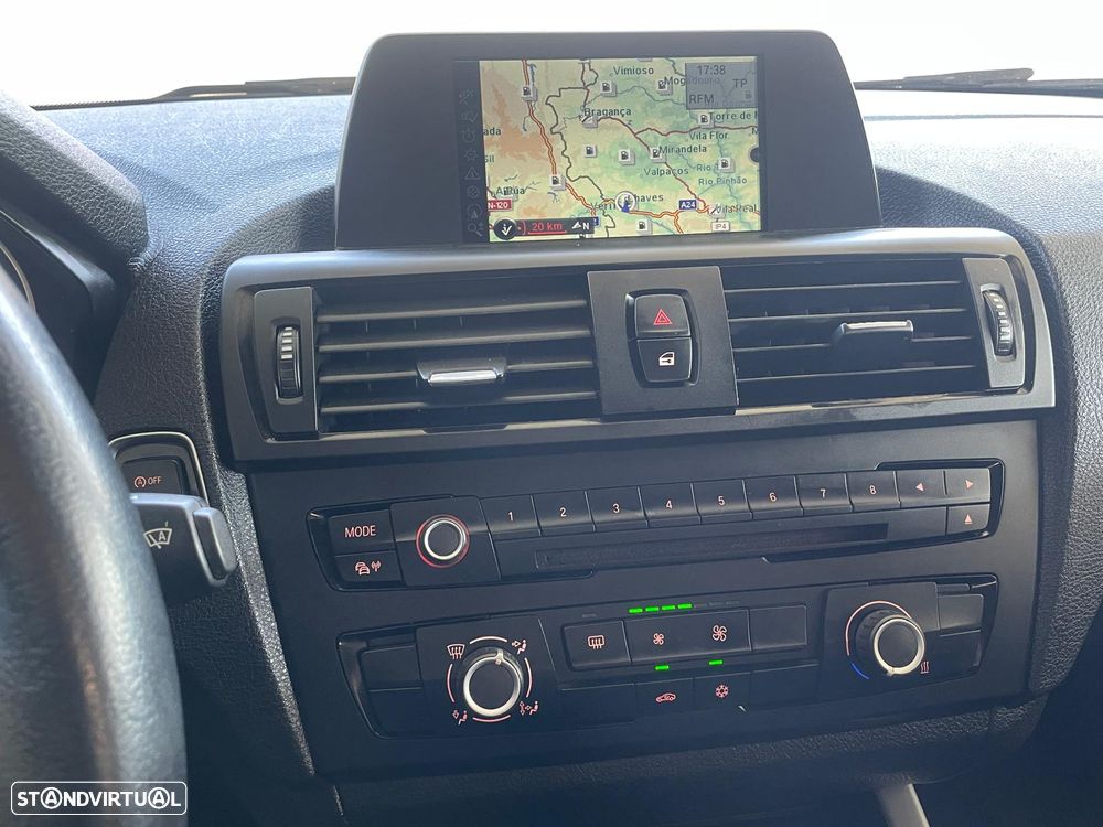 BMW 116 d Sport Line - 10