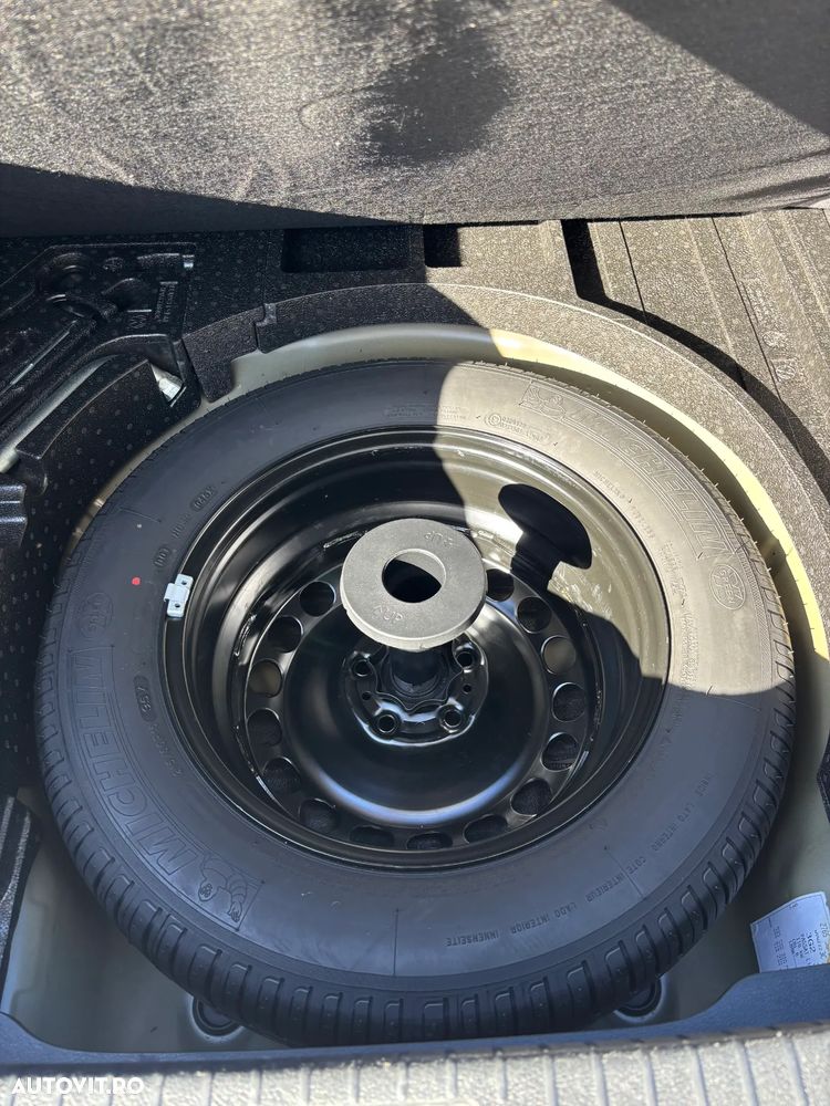 Volkswagen Passat - 10