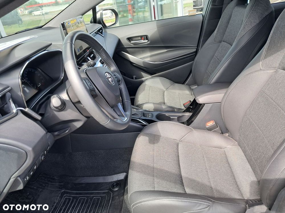 Toyota Corolla 1.8 Hybrid Style - 16