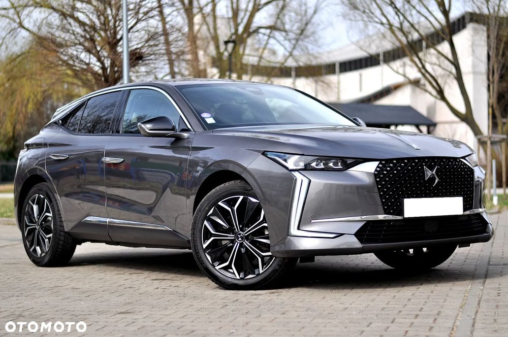 DS Automobiles DS 4 1.6 E-Tense Performance Line + - 5