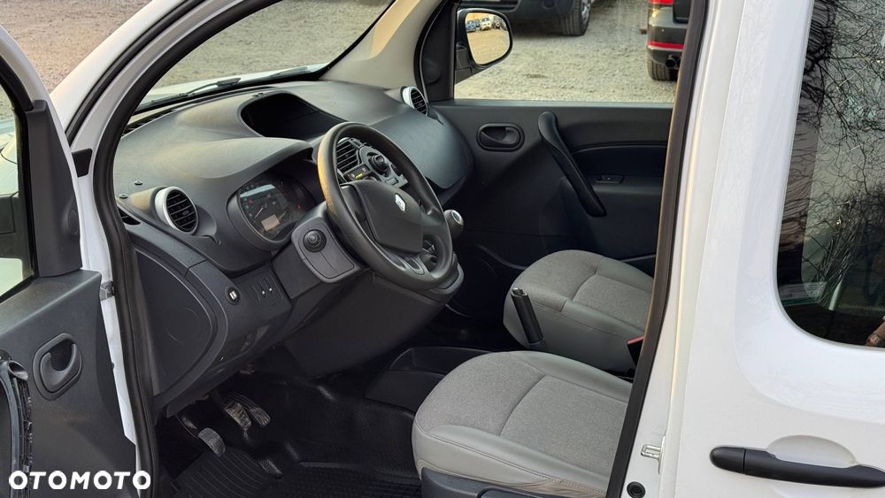 Renault Kangoo Maxi 2-osobowy - 11
