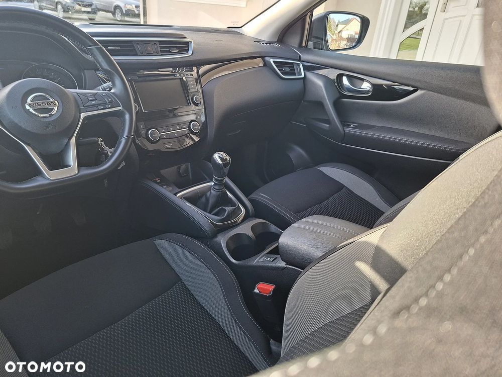 Nissan Qashqai - 12