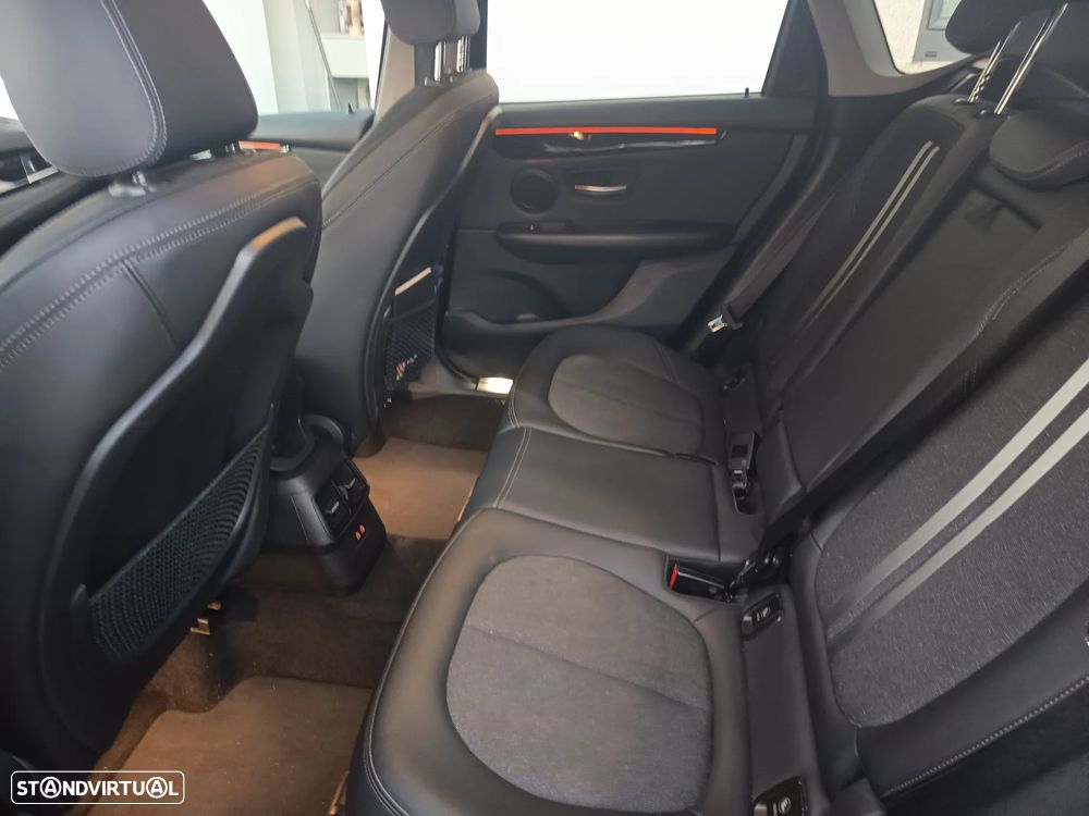 BMW 216 Active Tourer d Line Sport - 11
