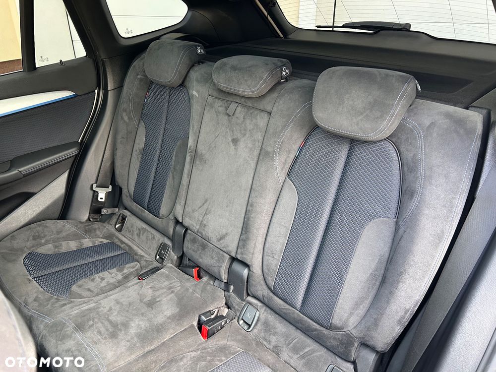 BMW X1 sDrive16d M Sport - 25