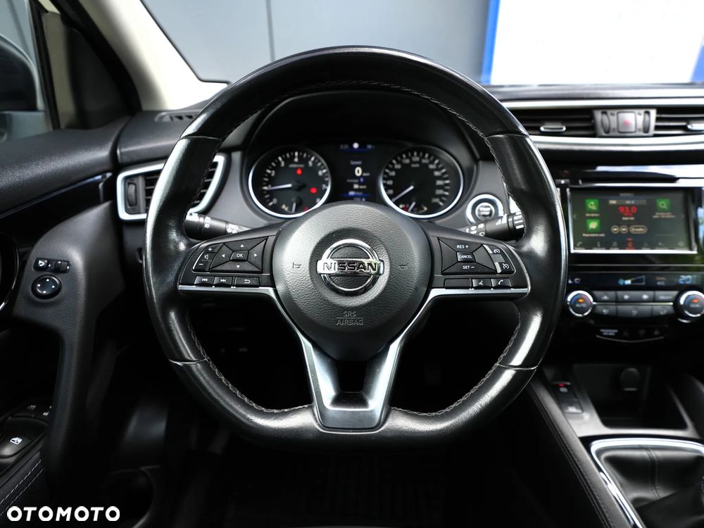 Nissan Qashqai 1.3 DIG-T Tekna - 29