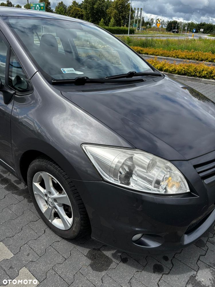 Toyota Auris 1.6 Sol - 22