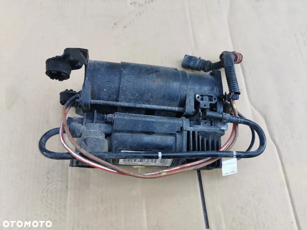 KOMPRESOR ZAWIESZENIA AUDI A6 C6 Q7 4F0616005B 7L0616006D 7L0616007 - 3