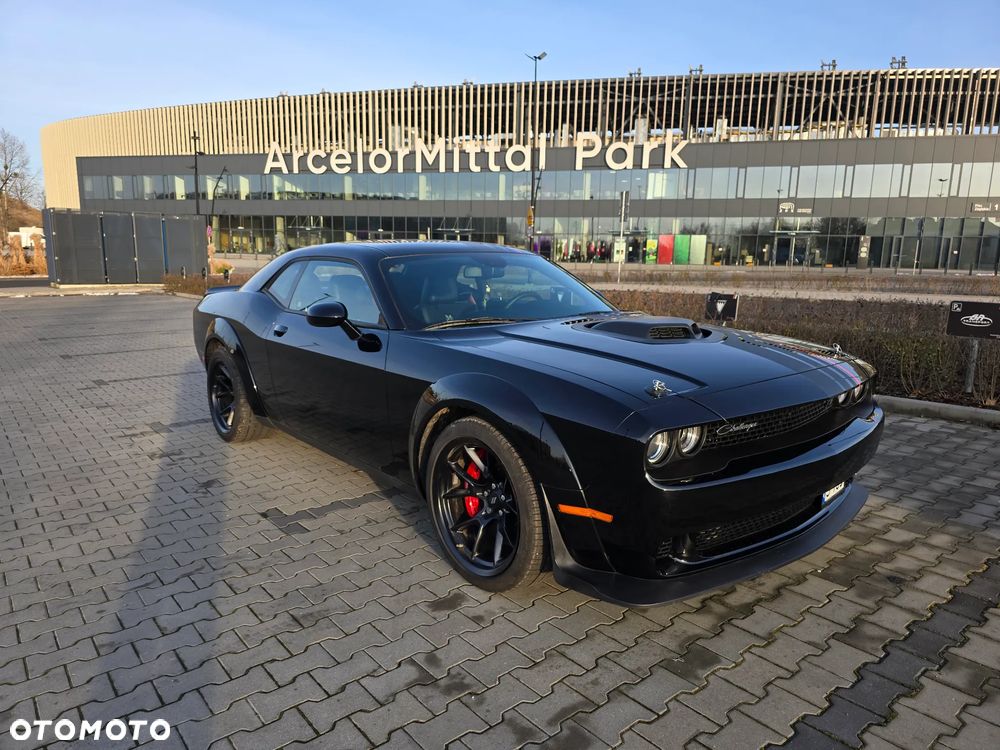 Dodge Challenger ver-6-4-scat-pack-widebody - 8