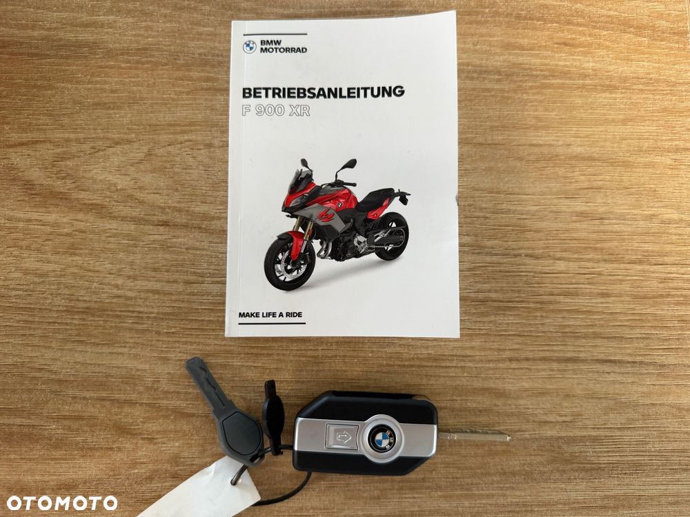BMW XR - 13