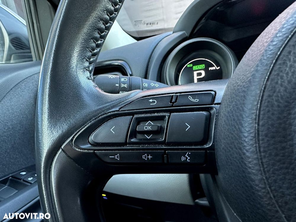 Toyota Yaris Cross - 16