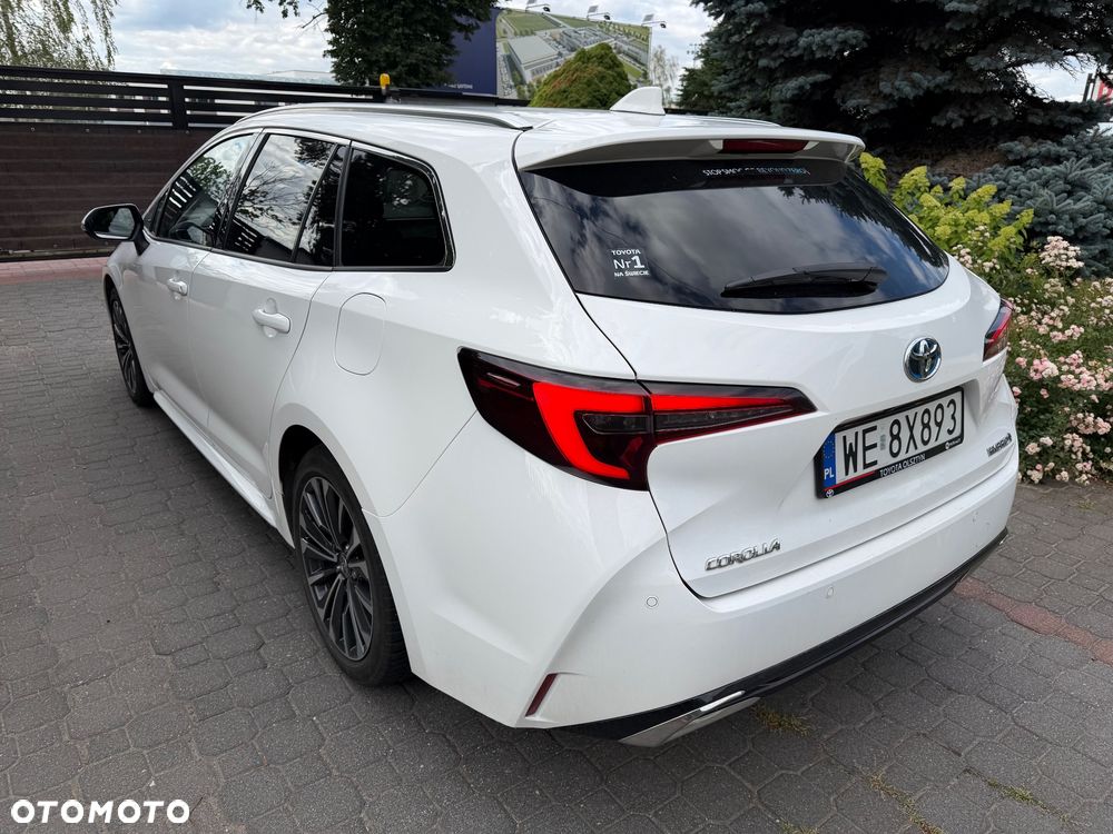 Toyota Corolla 1.8 Hybrid Executive - 6