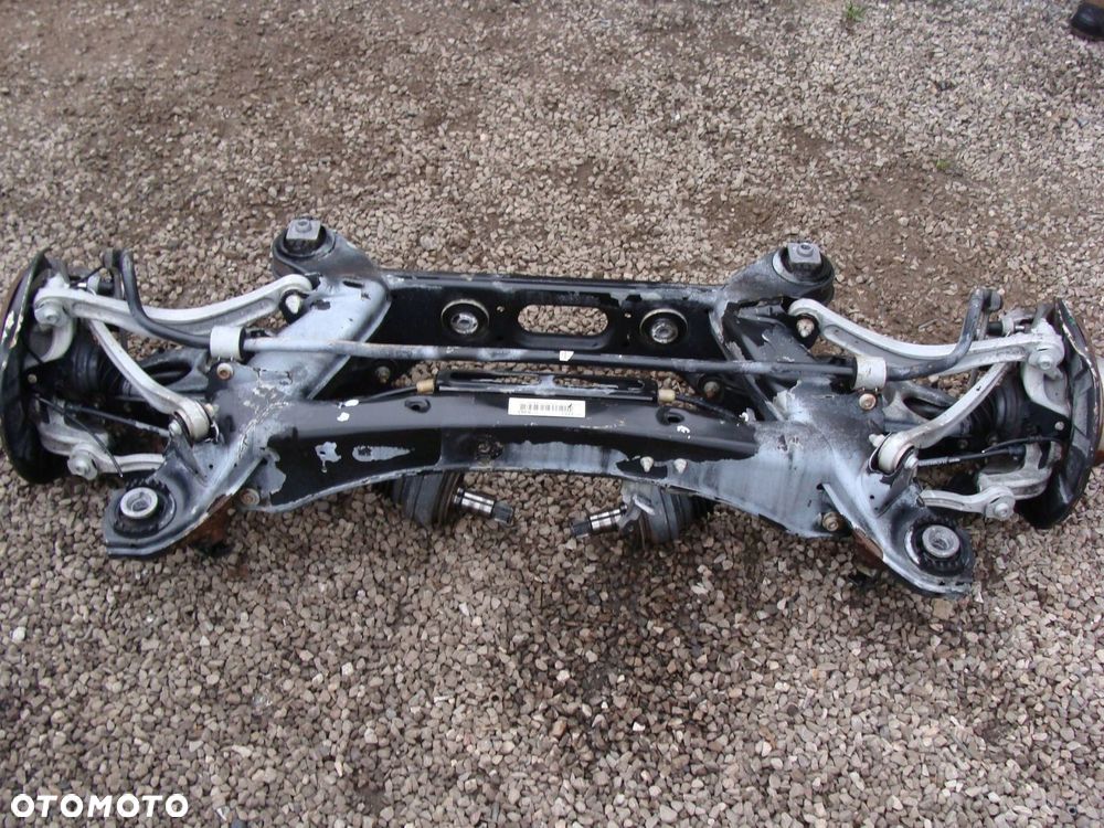 zawieszenie tylne kompletne mercedes e-klasa w 212 c-klasa w204 glk spawane - 1