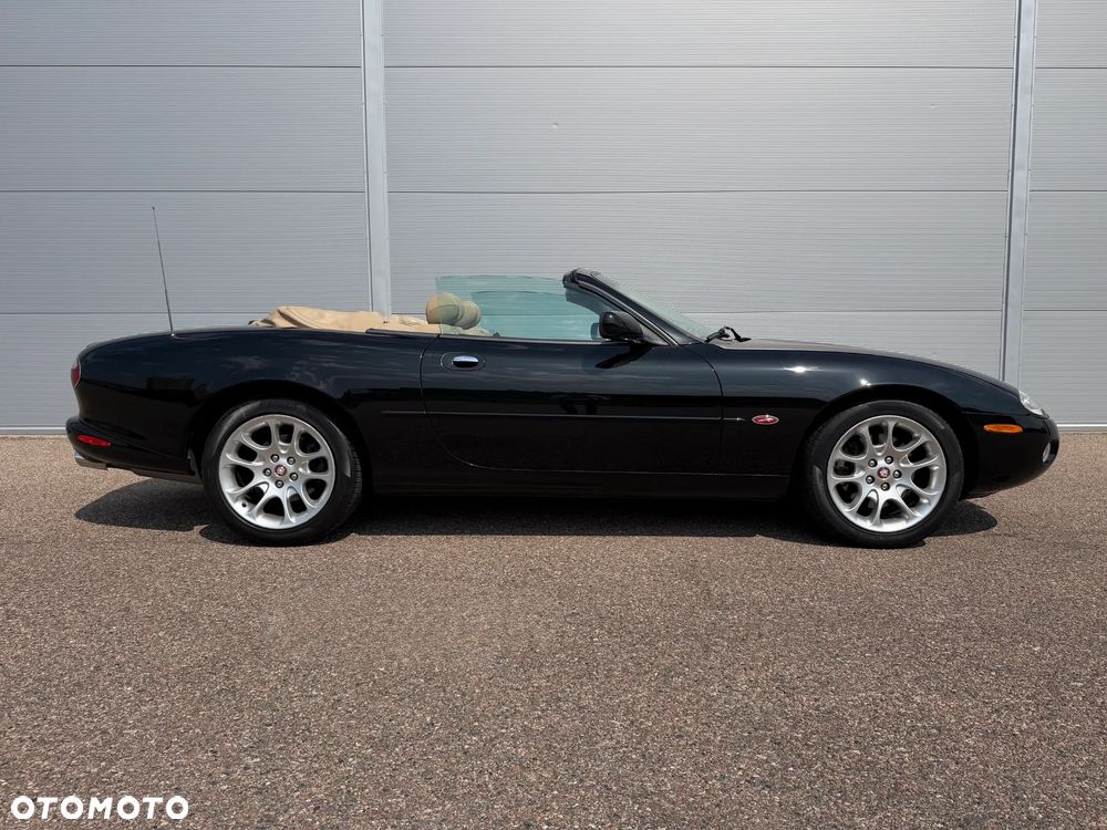 Jaguar XK8 4.0 - 9