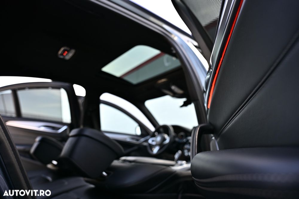 BMW Seria 5 - 32