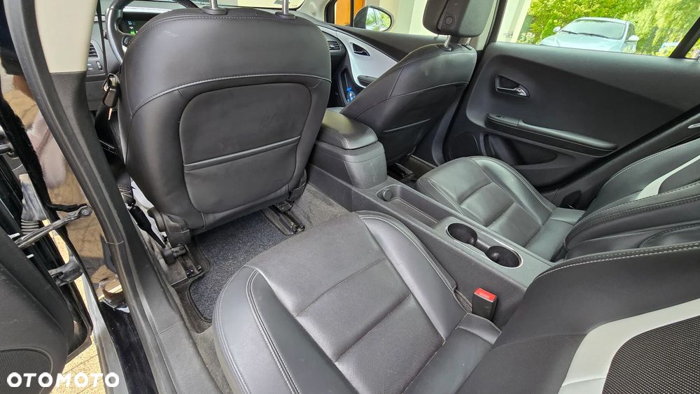 Chevrolet Volt - 21