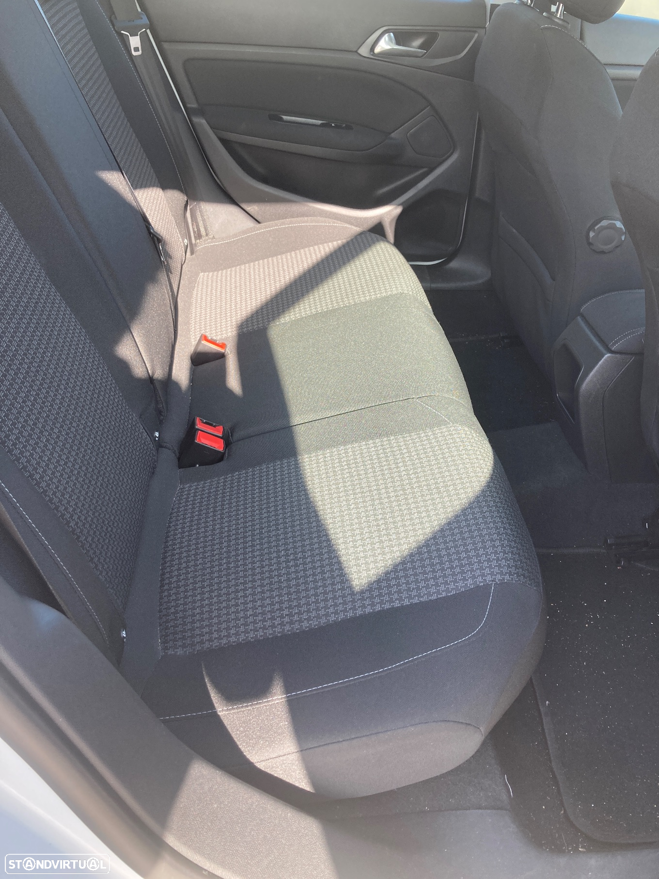 Peugeot 308 SW BlueHDi 100 Stop & Start Business-Line - 30