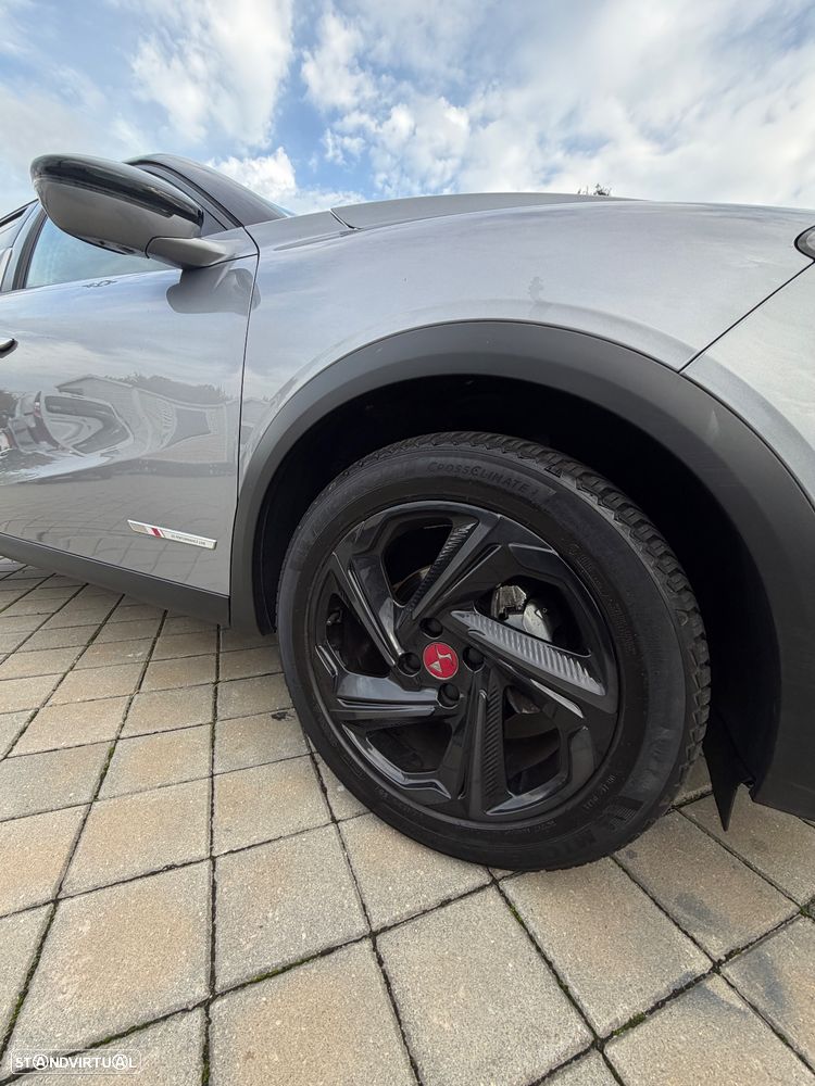 DS DS3 Crossback PureTech 130 Aut. PERFORMANCE LINE + - 7