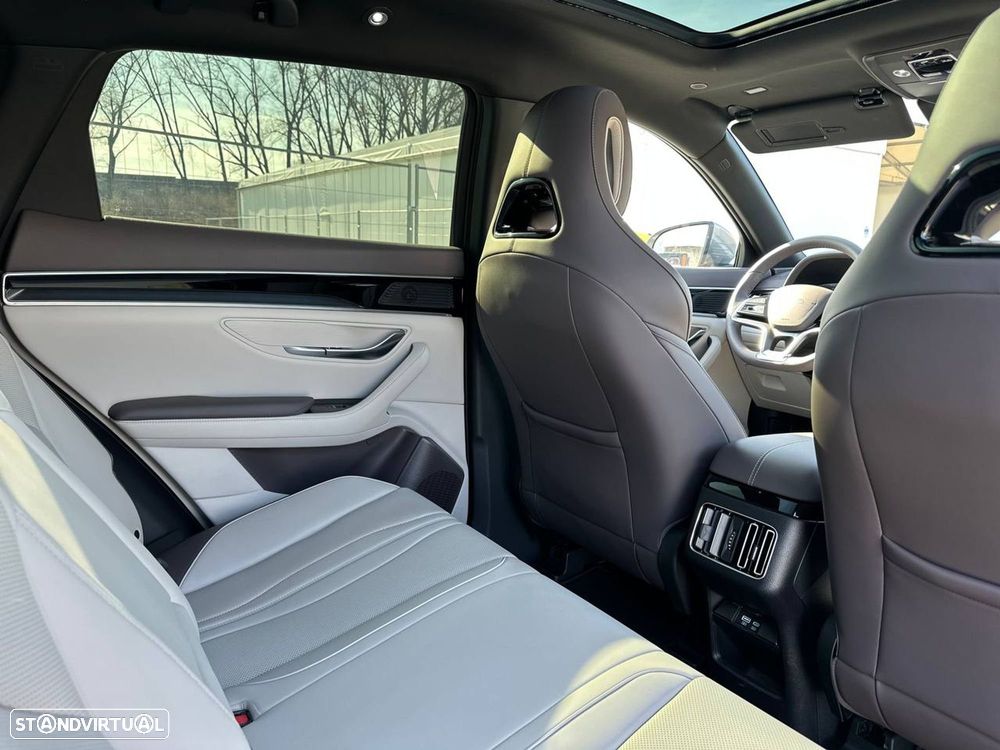 BYD Seal U 1.5 DM-i Boost - 26