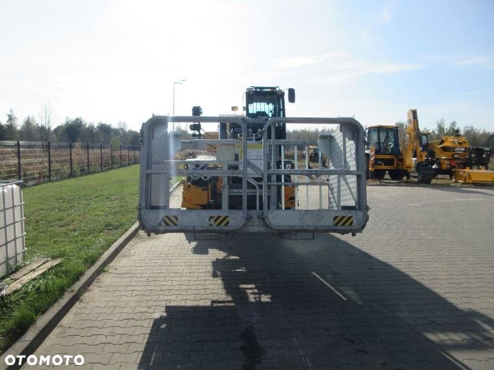 JCB ROTO 555P210R - 3