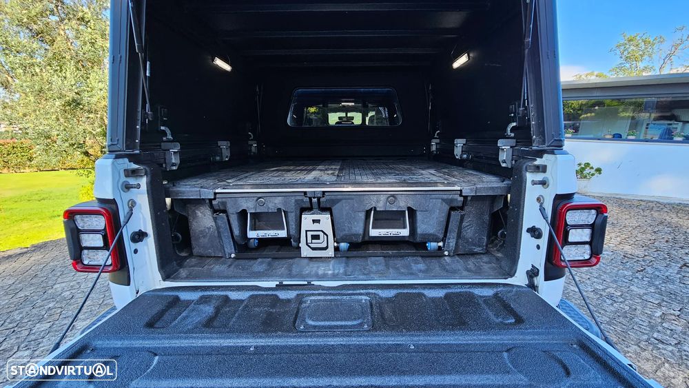 Jeep Gladiator 3.0V6 MultiJet AWD Auto Sport - 36