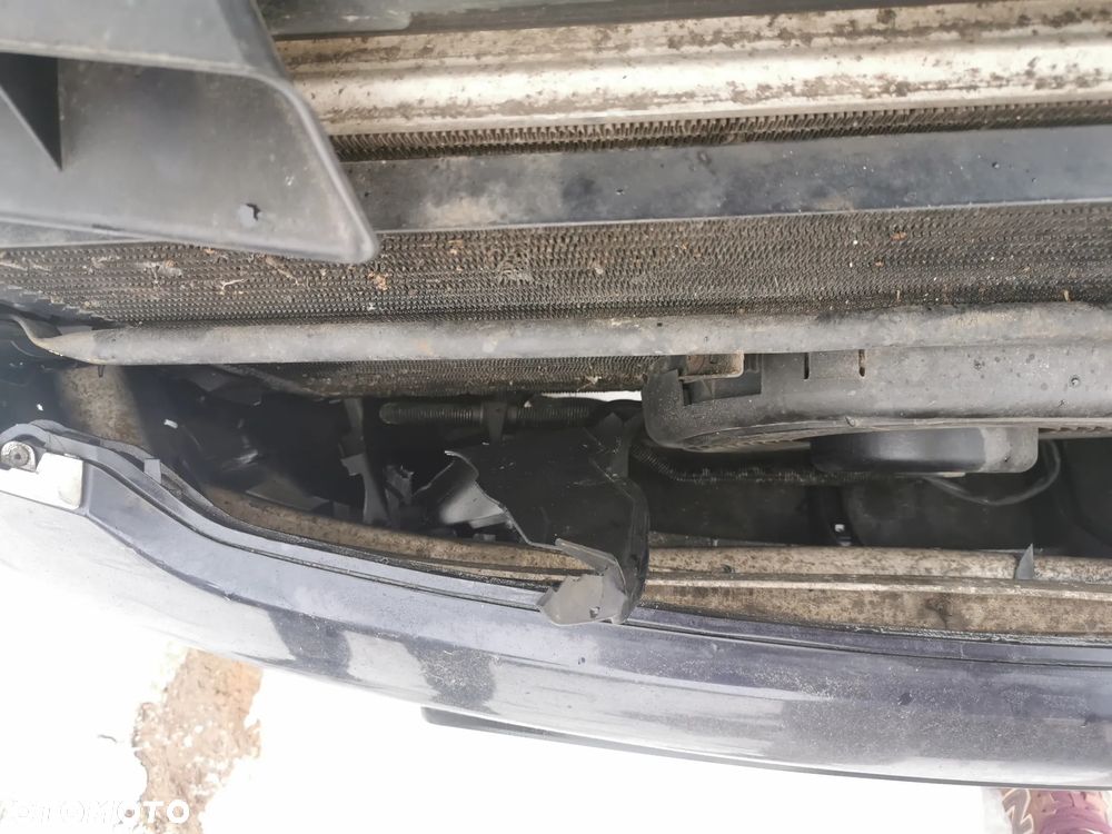 Audi A6 Avant 2.7T Quattro - 5