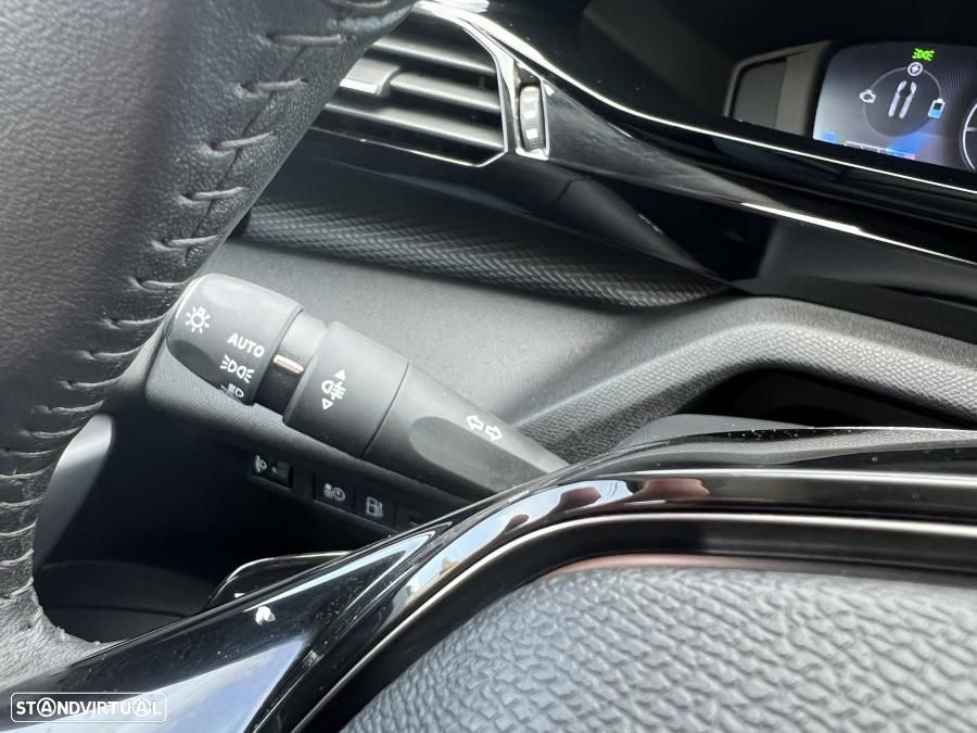 Peugeot 308 SW 1.6 Hybrid Active Pack e-EAT8 — fotografia 29
