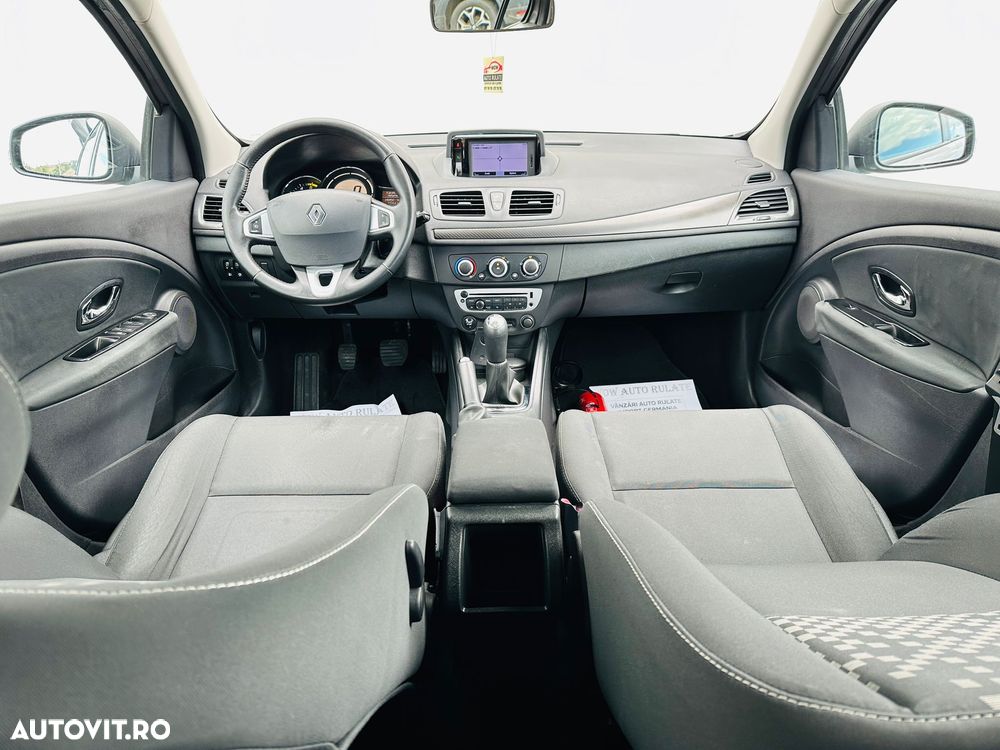 Renault Megane 1.5 dCi Authentique - 6