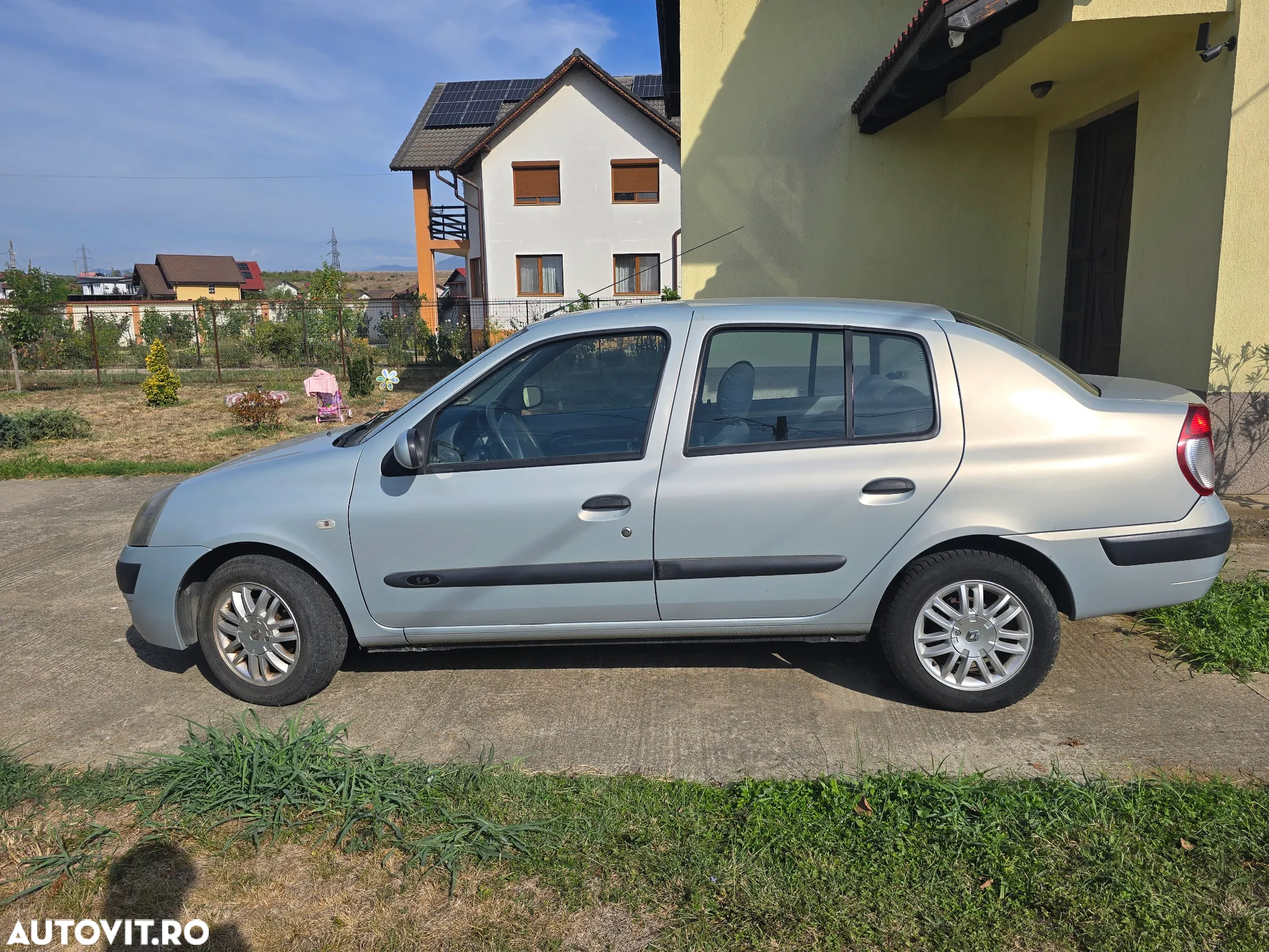 Renault Symbol - 15