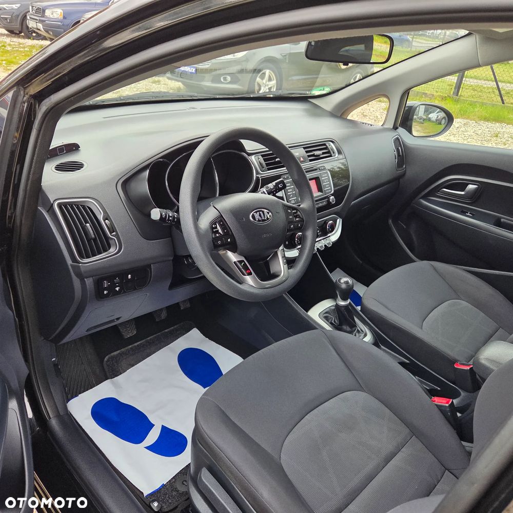 Kia Rio 1.2 Edition 7 - 10