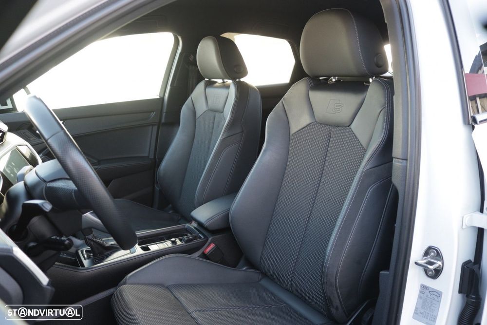 Audi Q3 Sportback 45 TFSIe S line S tronic - 24