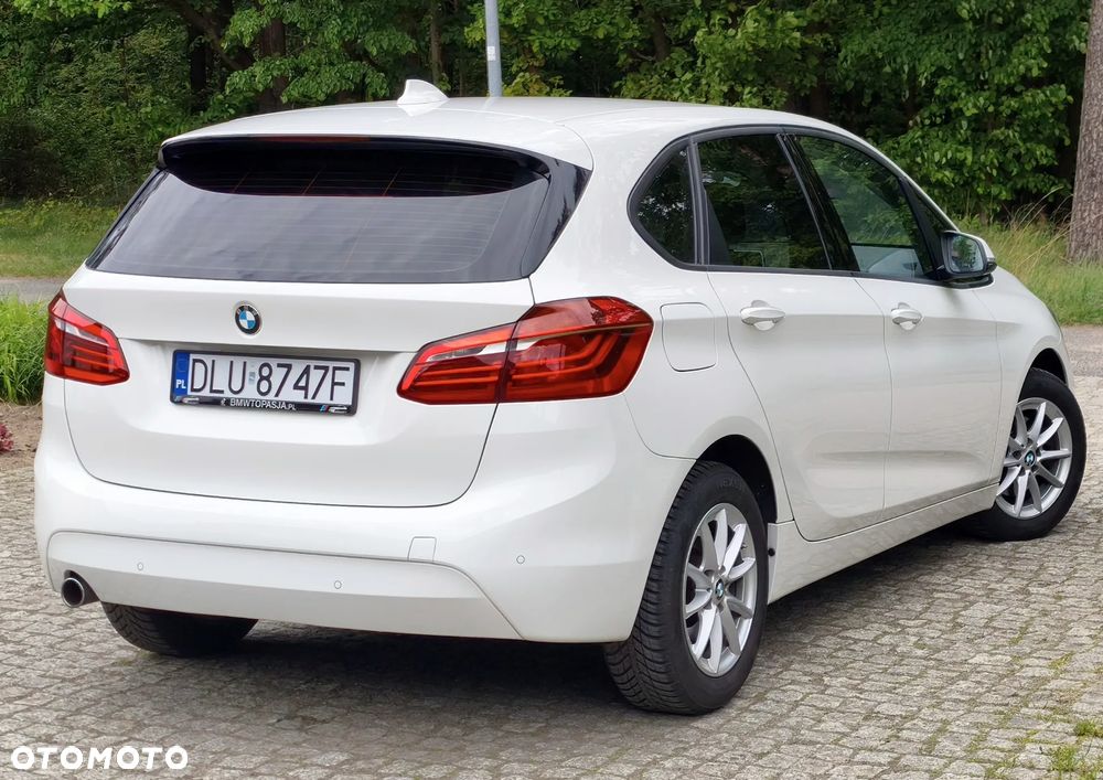 BMW Seria 2 216d Advantage - 9