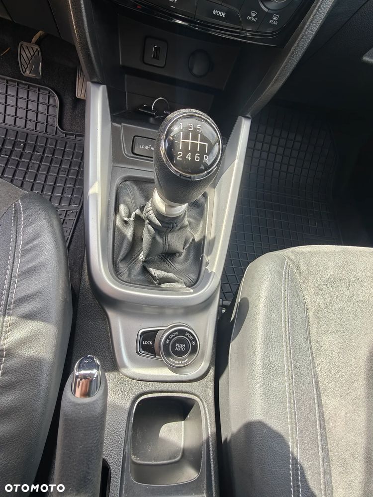 Suzuki Vitara 1.6 DDiS (4x4) Allgrip Comfort+ - 22