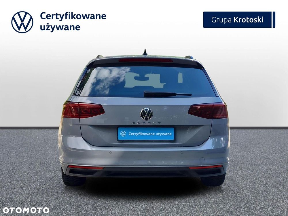 Volkswagen Passat - 7
