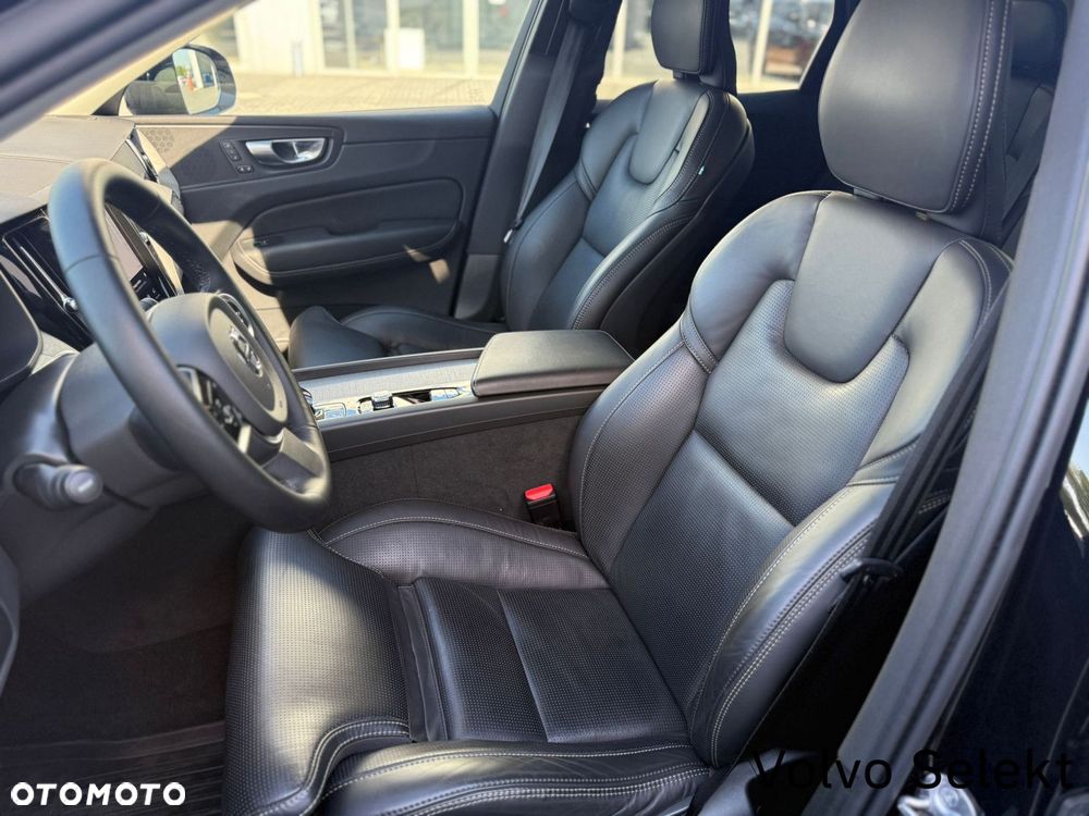 Volvo XC 60 - 16