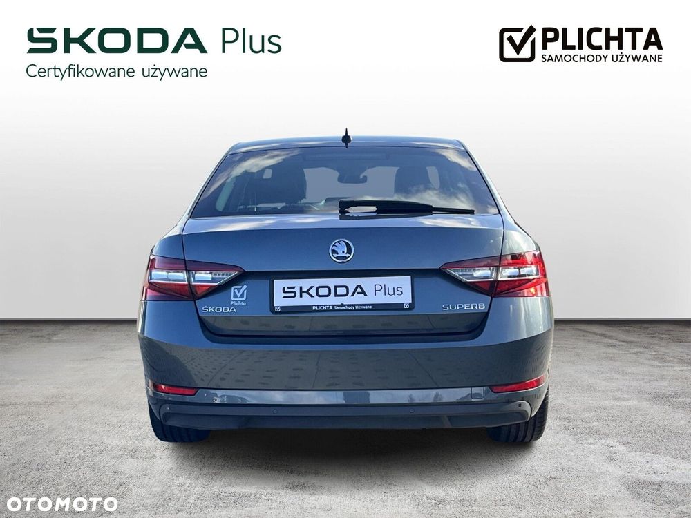 Skoda Superb 1.8 TSI L&K DSG - 4