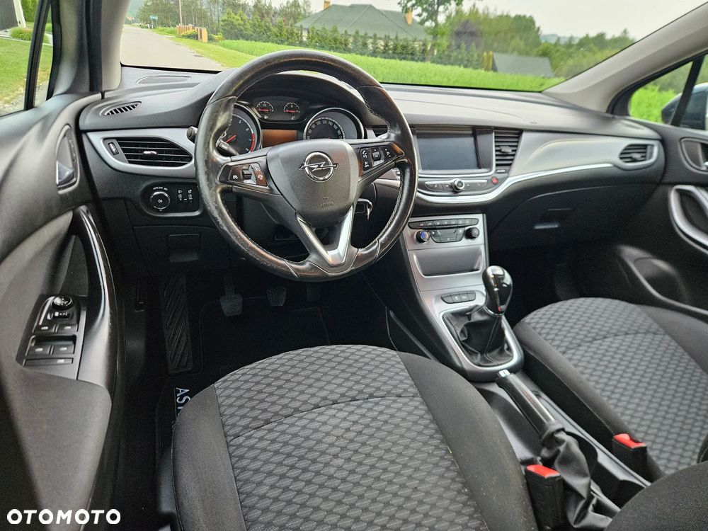 Opel Astra 1.4 Turbo Edition - 15