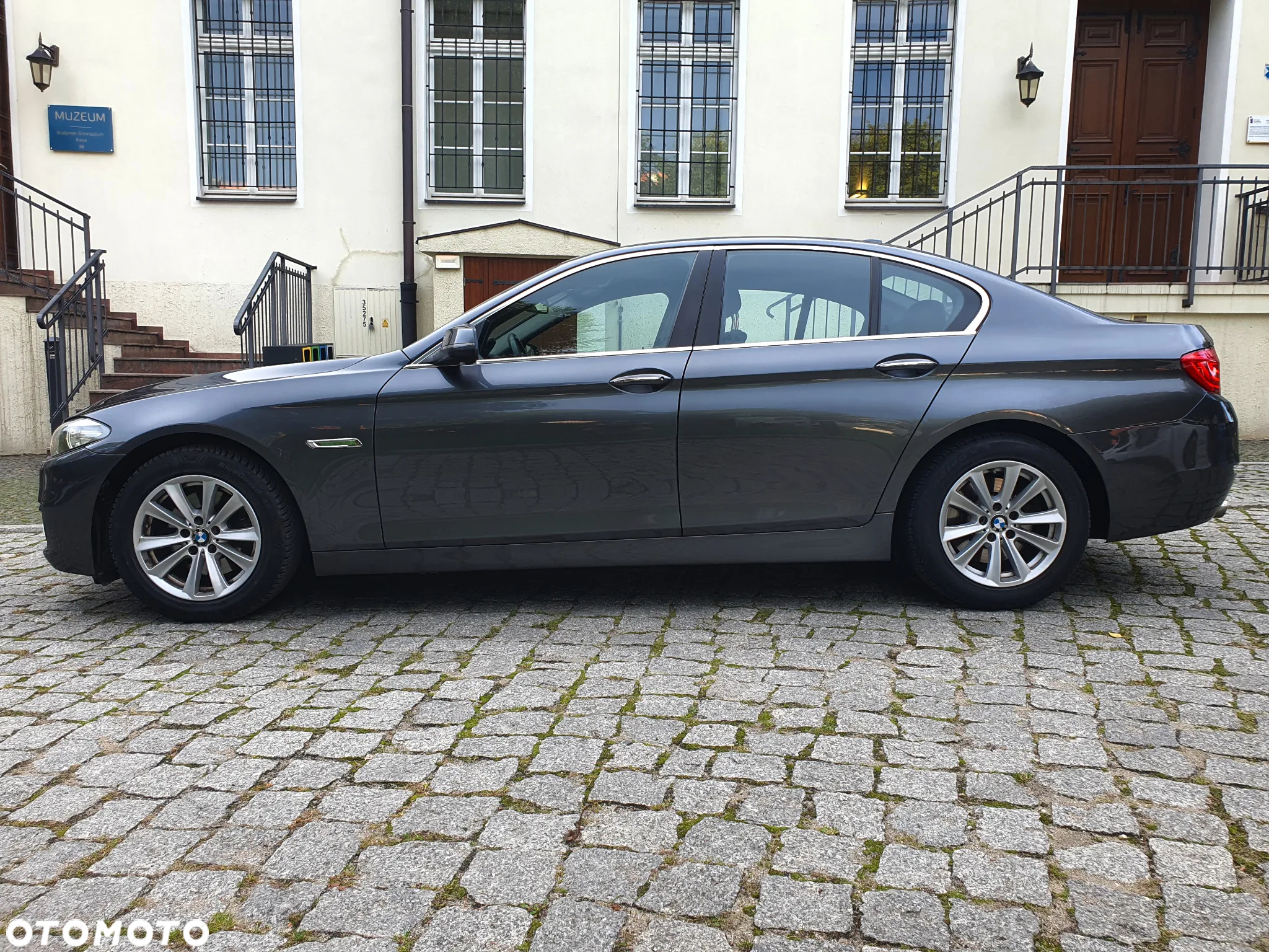 BMW Seria 5 520d Efficient Dynamics Edition Luxury Line - 8