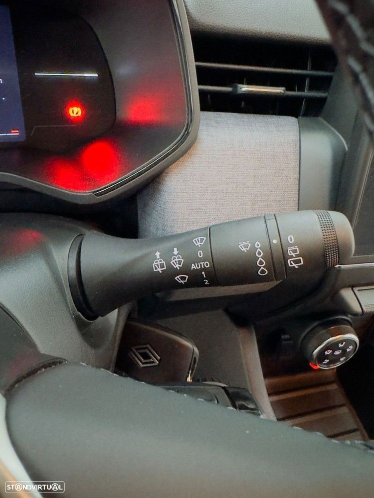 Renault Clio SCe 65 EVOLUTION - 21