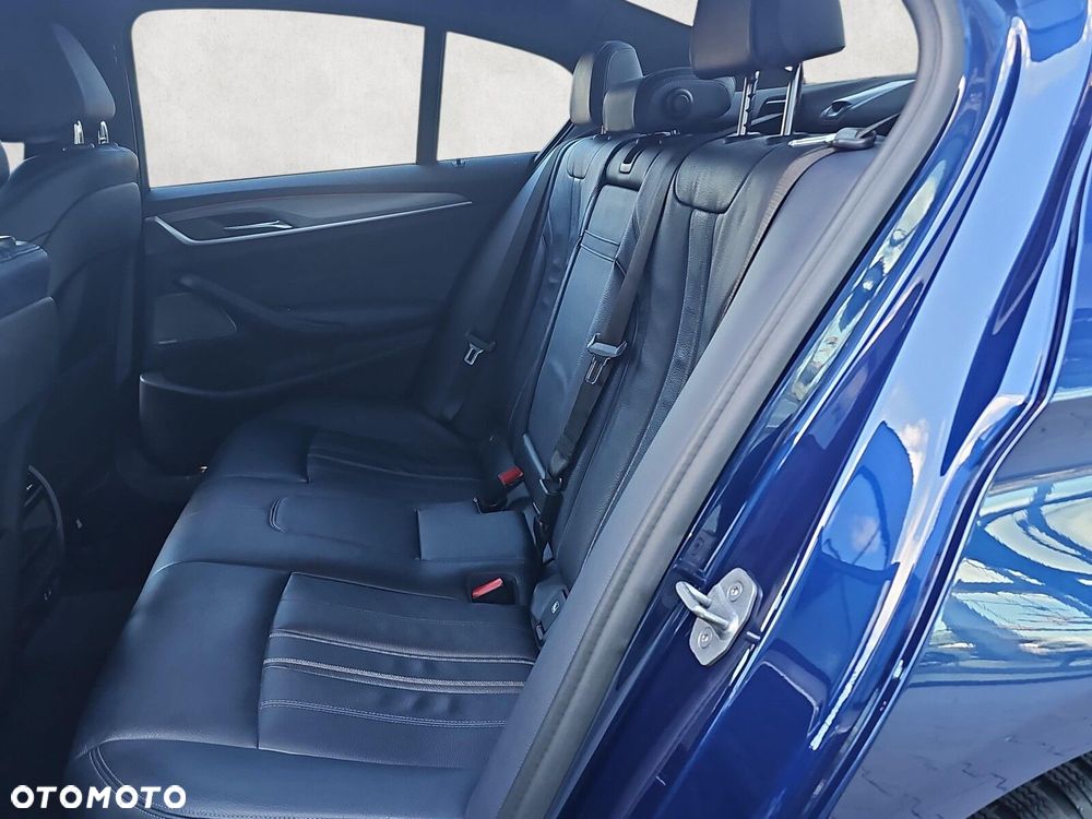 BMW Seria 5 - 23