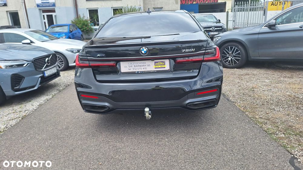 BMW Seria 7 750i xDrive - 3