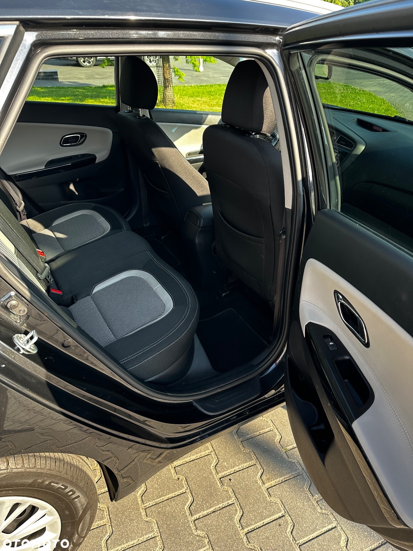 Kia Ceed Cee'd 1.6 GDI Business Line - 9