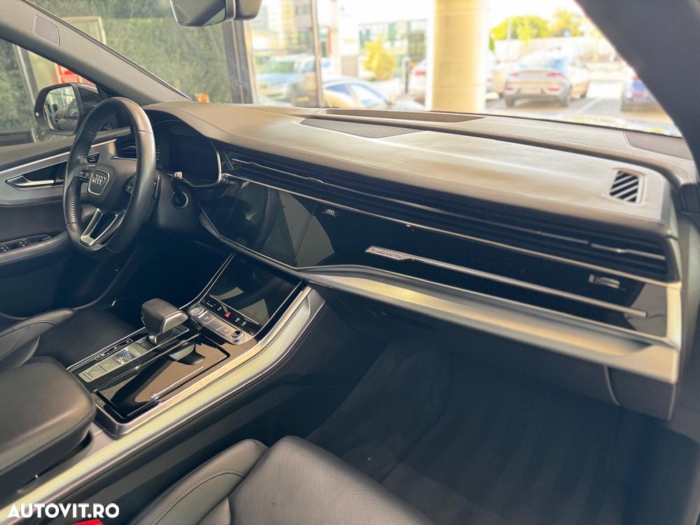 Audi Q8 3.0 55 TFSI quattro Tiptronic MHEV - 24