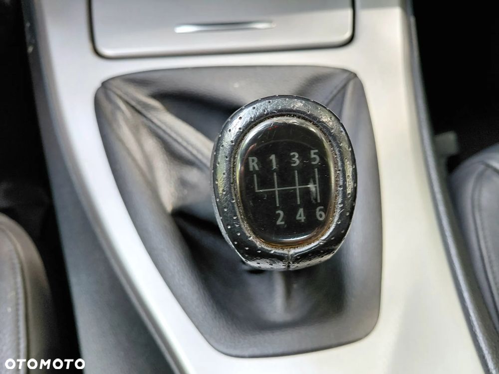 BMW Seria 3 - 26