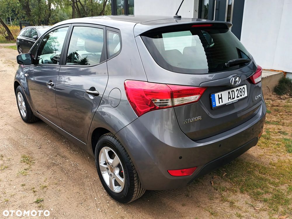 Hyundai ix20 1.4 Premium - 4
