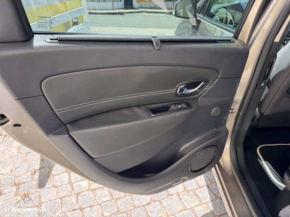 Renault Grand Scénic Energy dCi 110 S&S Bose Edition - 33