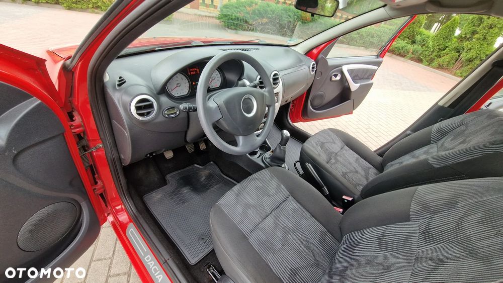 Dacia Sandero 1.2 16V 75 Laureate - 11